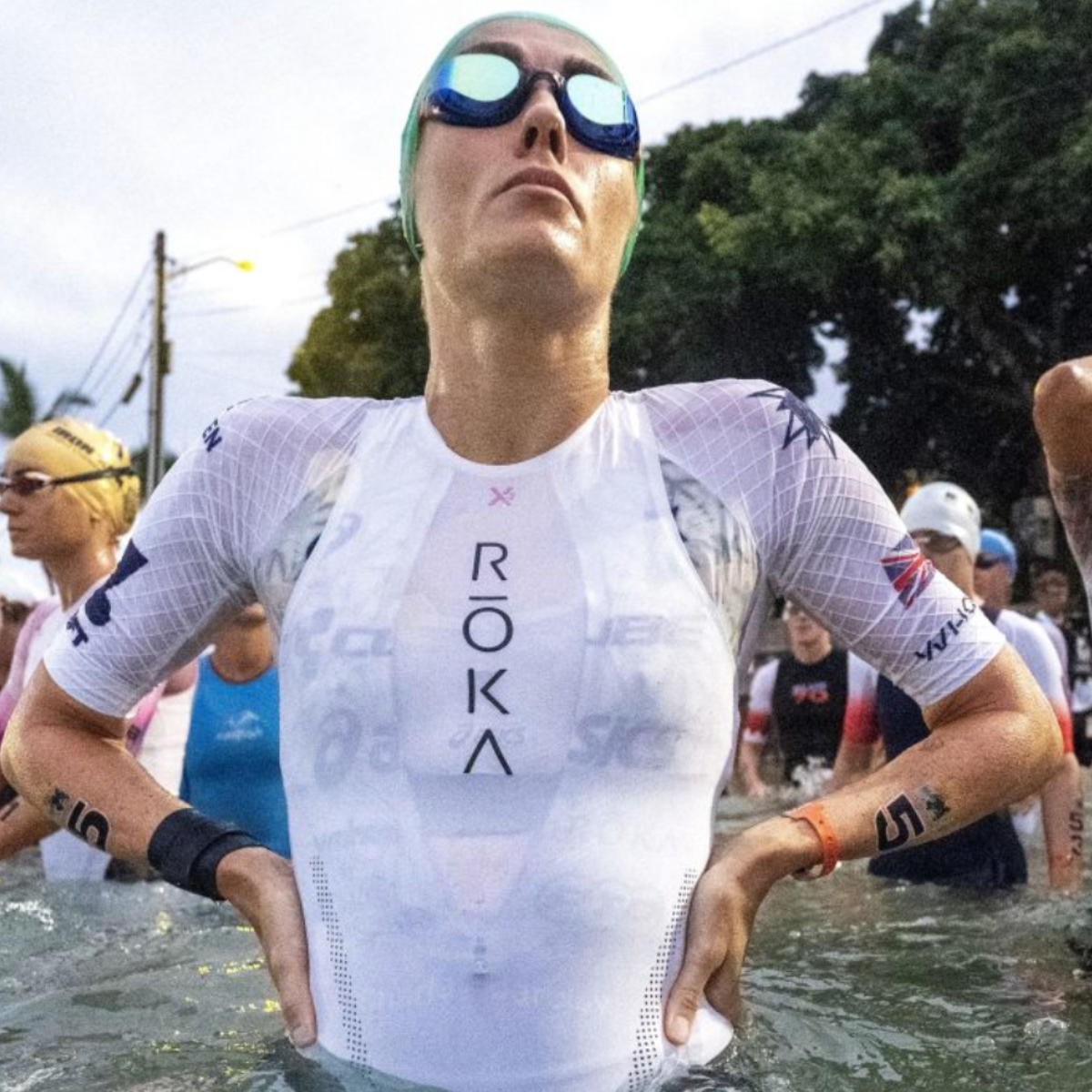 Lucy Charles-Barclay wears the Viper X.3 swimskin at a triathlon swim start
